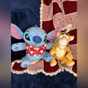 Stich and tiger bundle Disney